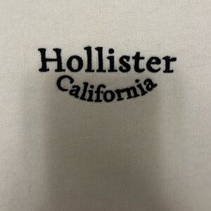 Hollister Crewneck